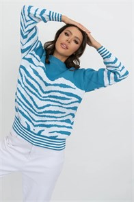 {{photo.Alt || photo.Description || 'Джемпер Текстильная Мануфактура'}}