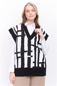 {{photo.Alt || photo.Description || 'Жилет Текстильная Мануфактура'}}