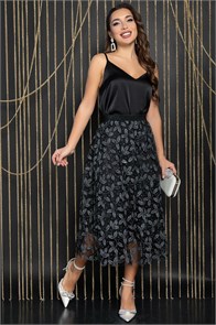 {{photo.Alt || photo.Description || 'Костюм вечерний Мидеа (черный) К14664-5М'}}